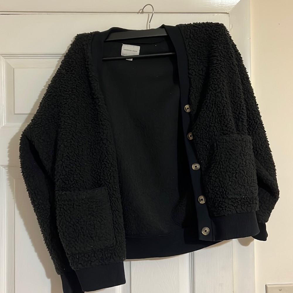 Chunky black American Eagle sweater